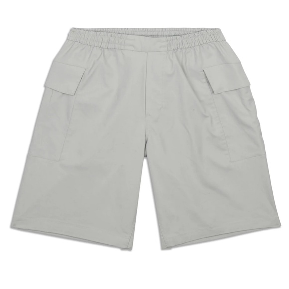 NWOT - MEN’S LULULEMON UTILITARIAN CARGO SHORT - 9” - Picture 2 of 8